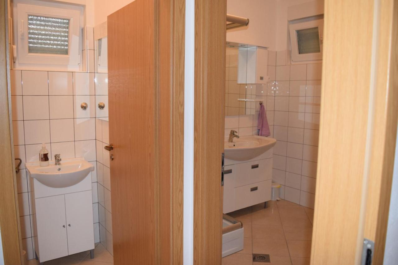Apartman Julka Sukošan Zewnętrze zdjęcie