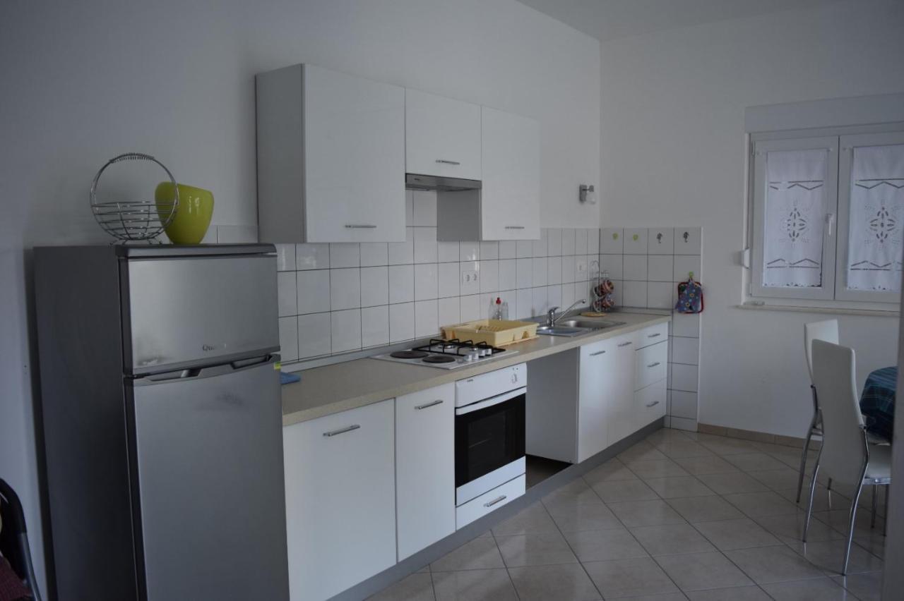 Apartman Julka Sukošan Zewnętrze zdjęcie