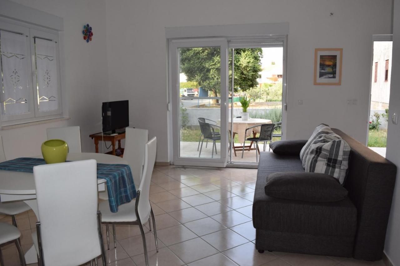 Apartman Julka Sukošan Zewnętrze zdjęcie